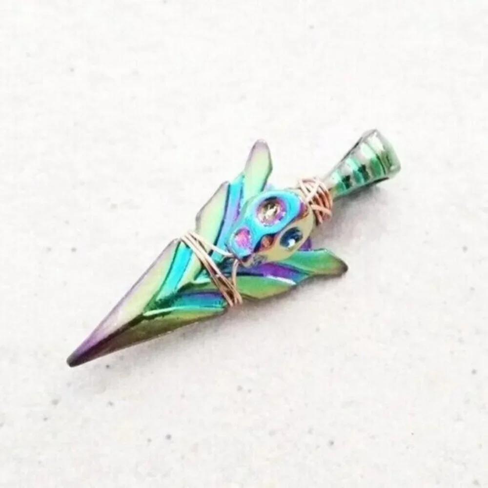Electroplated Arrowhead + Skull Pendant - Peacock Colors - Spunky Energetic Vibe